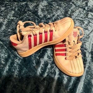 K-Swiss girls tennis shoes